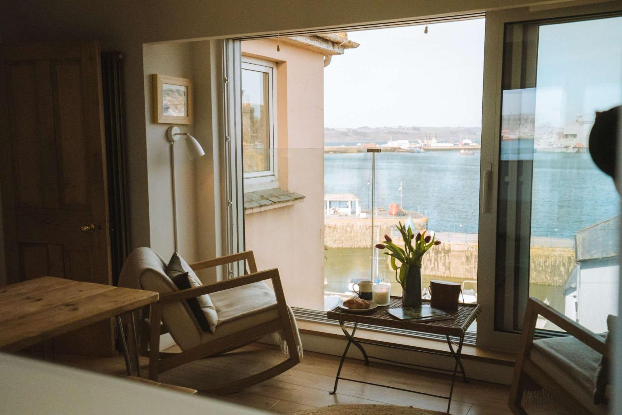 Breathtaking Harbourside Views With Parking At 'Harbour Strand' Falmouth Exterior photo